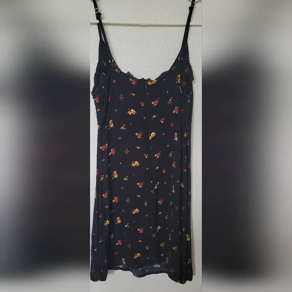 FOREVER 21 floral sun dress size medium - Picture 3 of 5